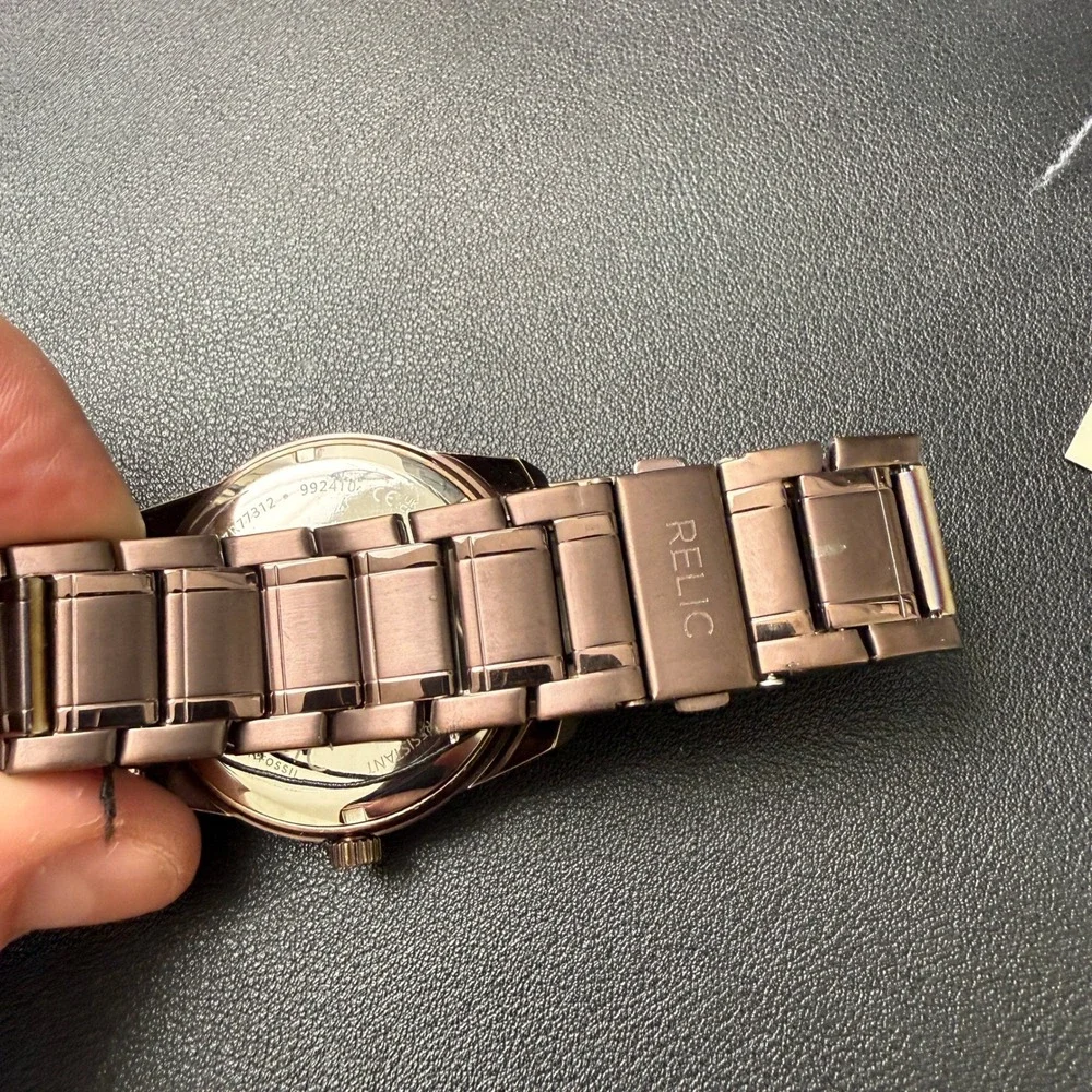 MSRP $110 Relic by Fossil ZR77312 Mens‎ Rylan Diamond Accent Brown Watch New Ba